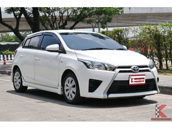 Toyota Yaris 1.2 (ปี 2015) E Hatchback